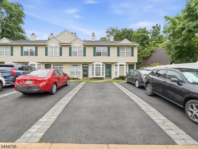 4 Derby Street East Orange NJ 07018