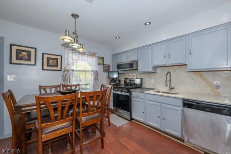 3 Martha Court Newark NJ 07103