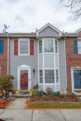 3 Martha Court Newark NJ 07103