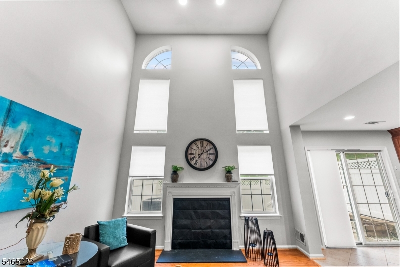 6 Windsong Circle East Brunswick NJ 08816
