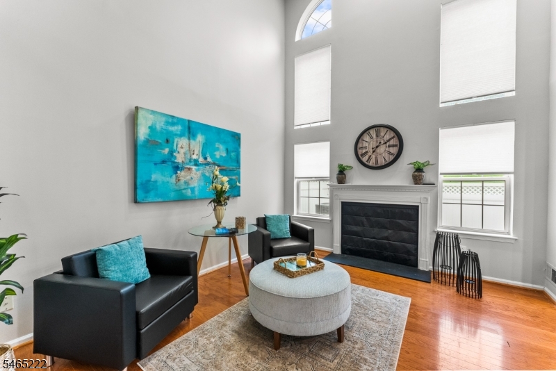6 Windsong Circle East Brunswick NJ 08816