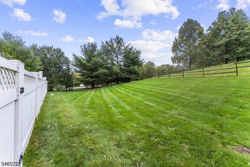 6 Windsong Circle East Brunswick NJ 08816