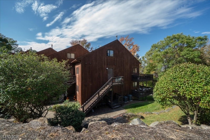 3 Red Lodge Drive Vernon NJ 07462