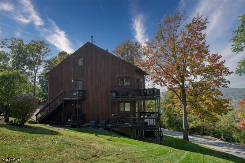 3 Red Lodge Drive Vernon NJ 07462