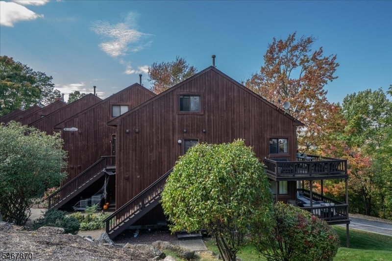 3 Red Lodge Drive Vernon NJ 07462