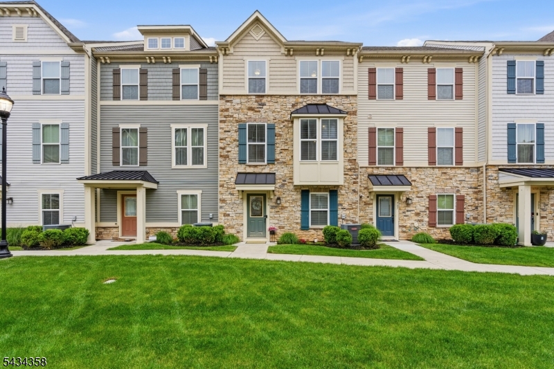 706 Bayside Court South Amboy NJ 08879