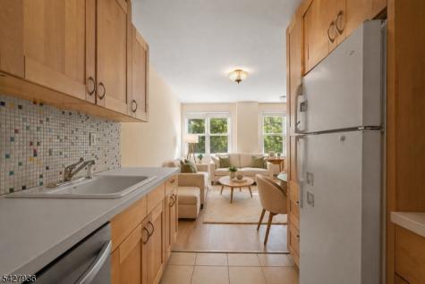 926 Bloomfield Avenue Glen Ridge Boro NJ 07028