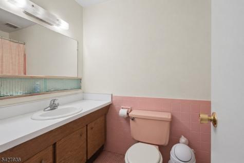 926 Bloomfield Avenue Glen Ridge Boro NJ 07028