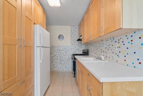 926 Bloomfield Avenue Glen Ridge Boro NJ 07028