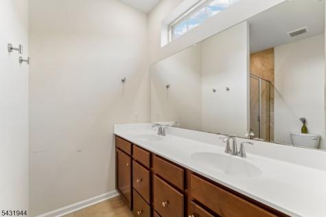 1 Haralson Court Livingston NJ 07039