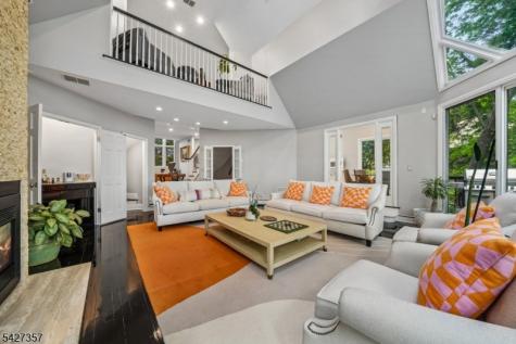 3 Kips Ridge C0003 Montclair NJ 07042
