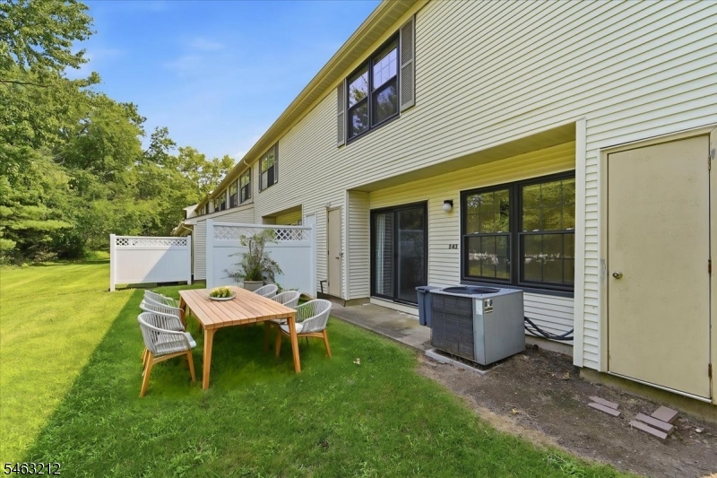 543 Manchester Court Piscataway NJ 08854
