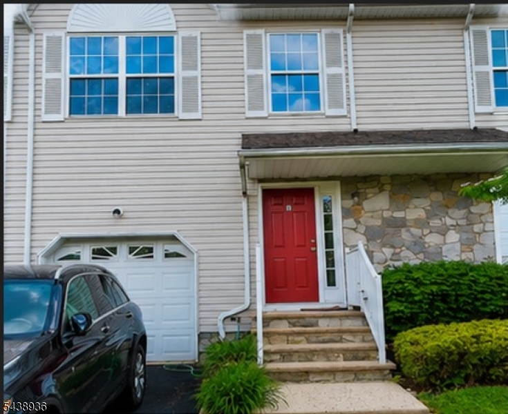 5 Edith Place Franklin NJ 08873