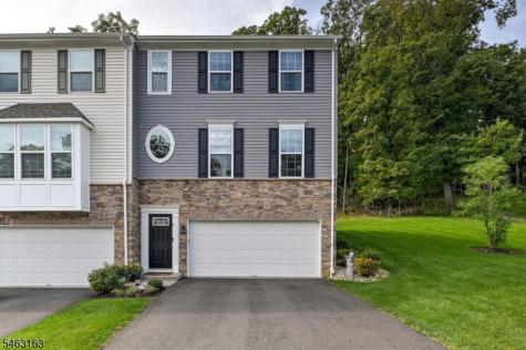 4 Woodland Way Mount Arlington NJ 07856