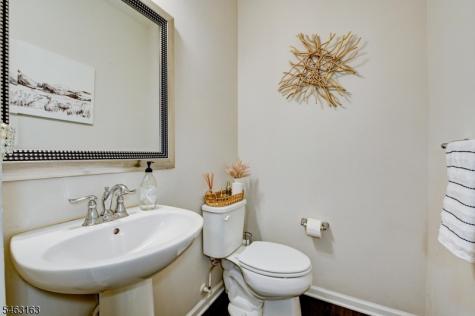 4 Woodland Way Mount Arlington NJ 07856