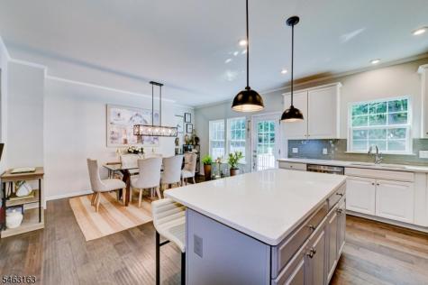 4 Woodland Way Mount Arlington NJ 07856