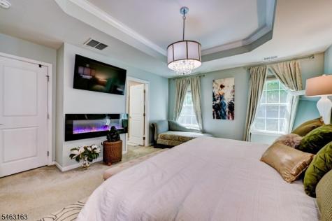 4 Woodland Way Mount Arlington NJ 07856