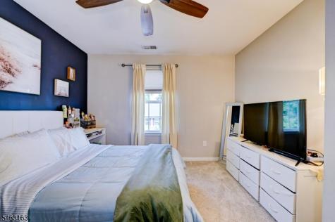 4 Woodland Way Mount Arlington NJ 07856