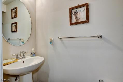 4 Woodland Way Mount Arlington NJ 07856