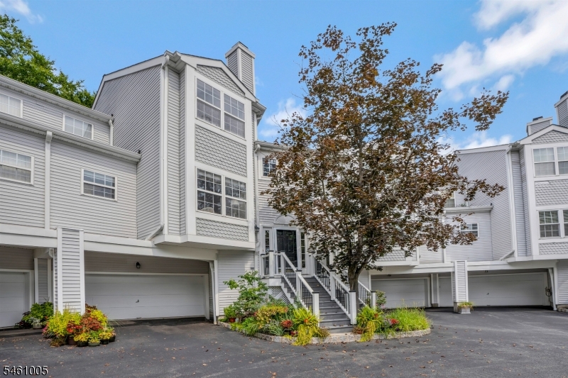 1308 Grandview Court Hanover NJ 07981