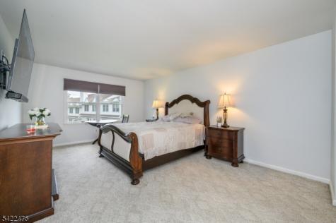 675 Raritan Road Clark NJ 07066