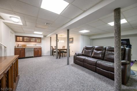 675 Raritan Road Clark NJ 07066