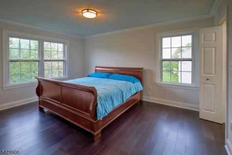 142 Woodward Lane Bernards NJ 07920