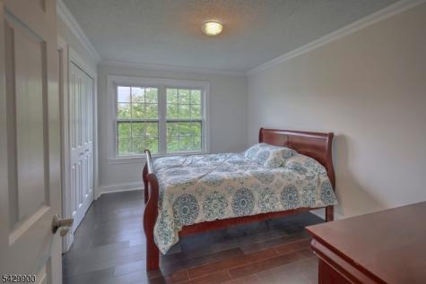 142 Woodward Lane Bernards NJ 07920