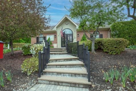 142 Woodward Lane Bernards NJ 07920