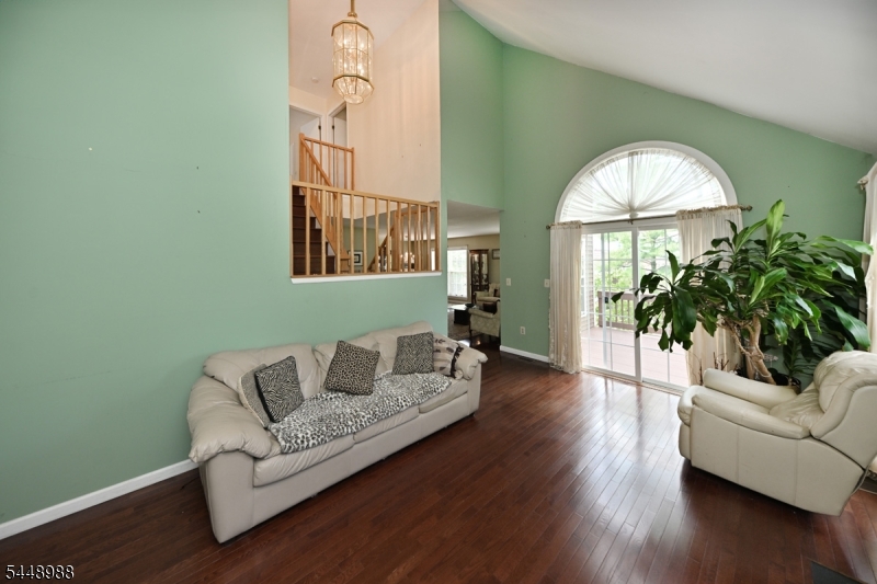 354 Stiles Court West Orange NJ 07052