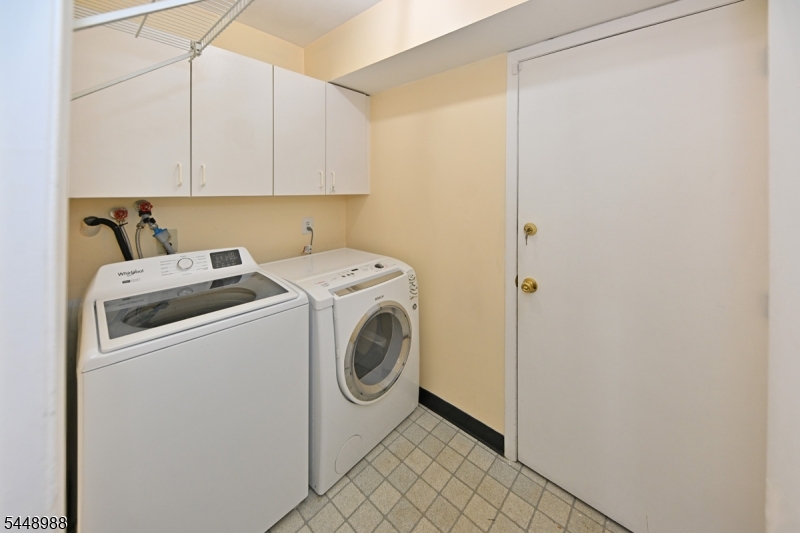354 Stiles Court West Orange NJ 07052