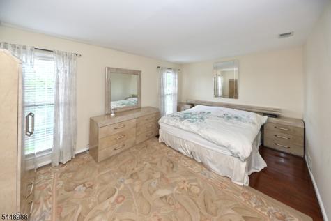 354 Stiles Court West Orange NJ 07052