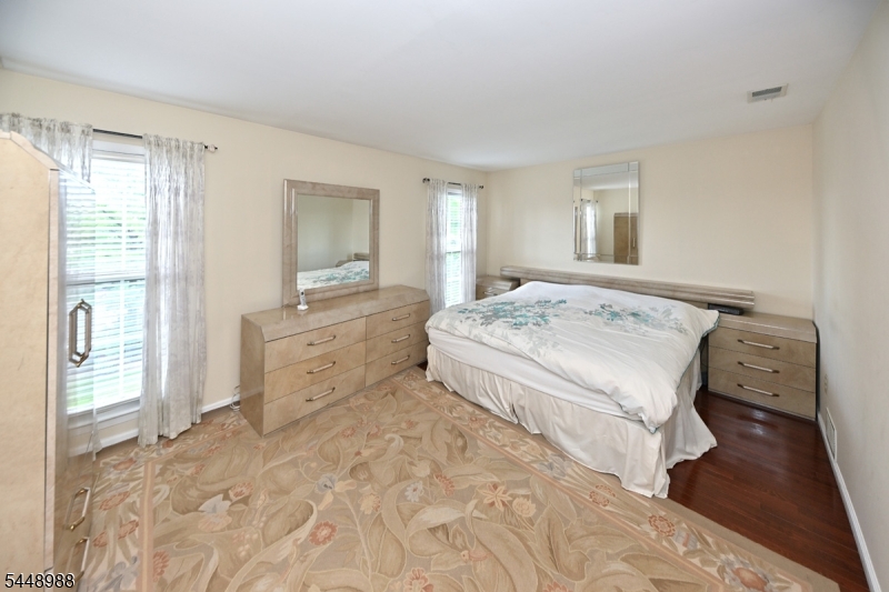 354 Stiles Court West Orange NJ 07052