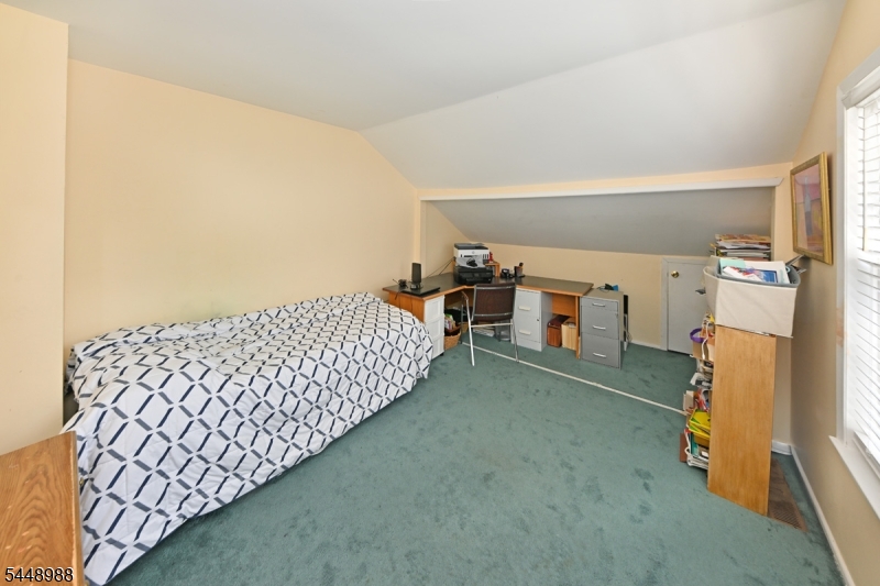 354 Stiles Court West Orange NJ 07052