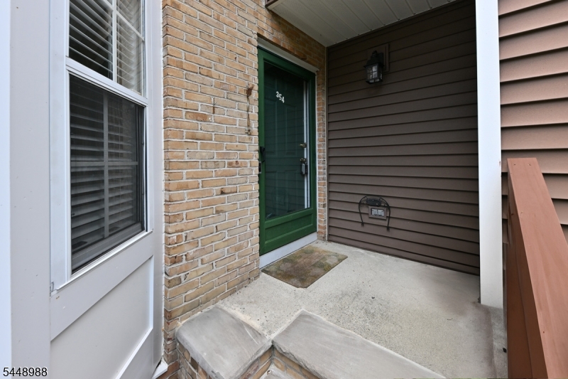 354 Stiles Court West Orange NJ 07052
