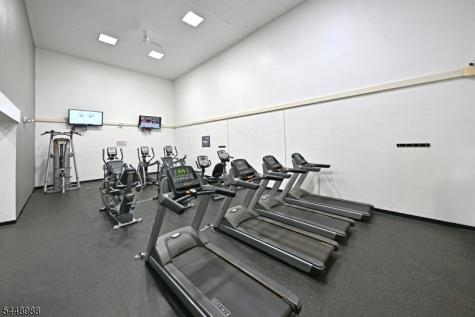 354 Stiles Court West Orange NJ 07052