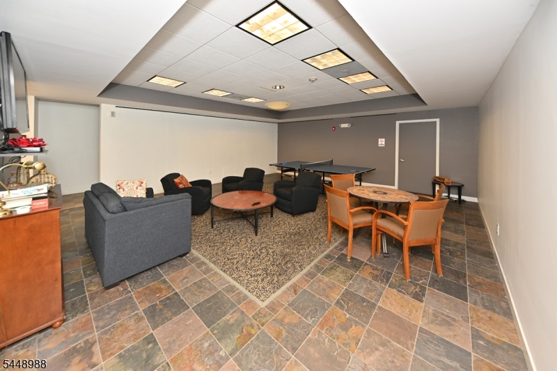 354 Stiles Court West Orange NJ 07052