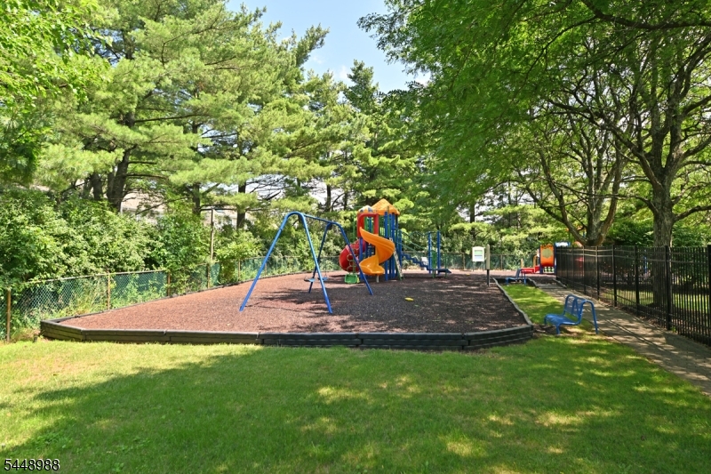 354 Stiles Court West Orange NJ 07052