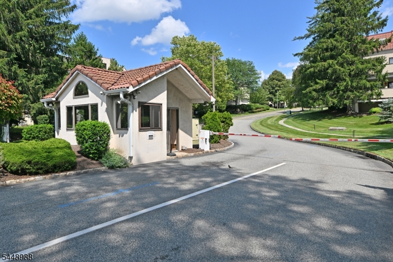 354 Stiles Court West Orange NJ 07052