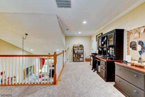 32 Weber Avenue Hillsborough NJ 08844