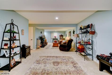 32 Weber Avenue Hillsborough NJ 08844