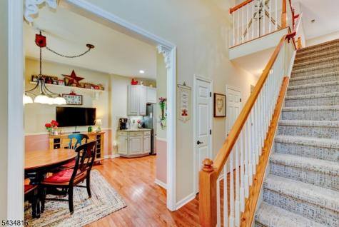 32 Weber Avenue Hillsborough NJ 08844