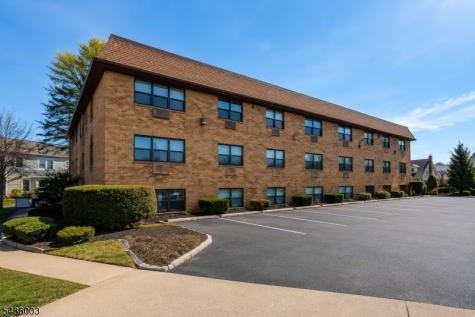 45 Hussa Street Linden NJ 07036