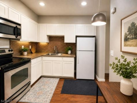 45 Hussa Street Linden NJ 07036