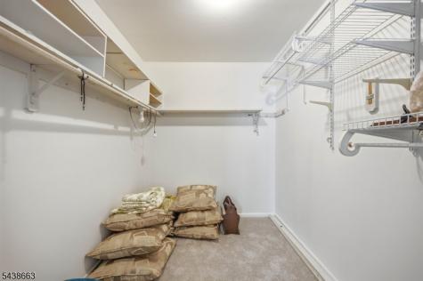 2 Honiss Street Belleville NJ 07109