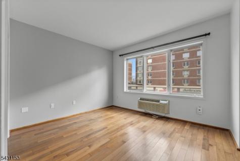 3103 City Place Edgewater NJ 07020