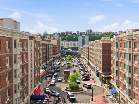 3103 City Place Edgewater NJ 07020