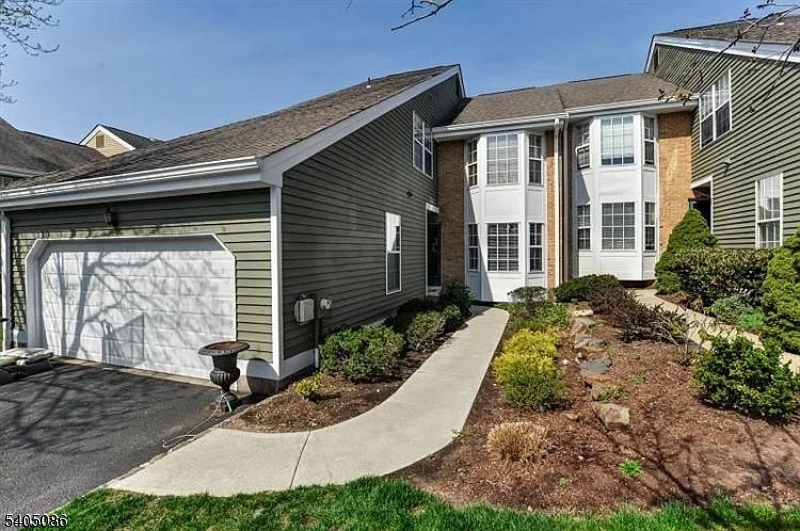 252 Crescenzi Court West Orange NJ 07052