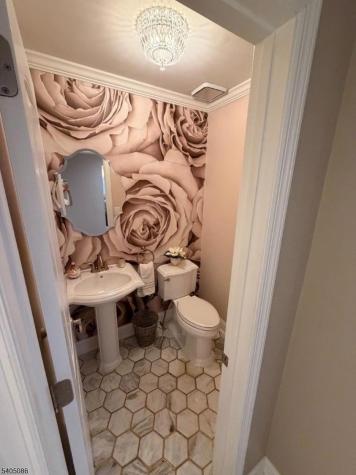 252 Crescenzi Court West Orange NJ 07052