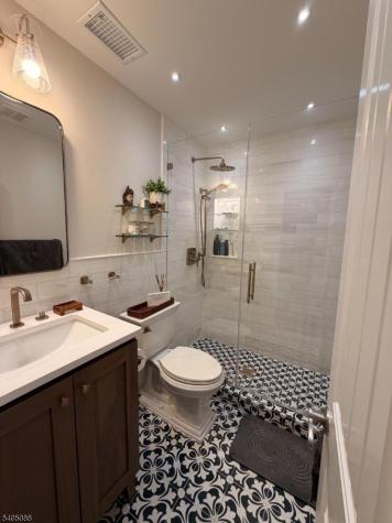 252 Crescenzi Court West Orange NJ 07052